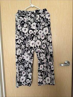 Maeve Black Floral Wide-Leg Pants with White and Purple Flowers